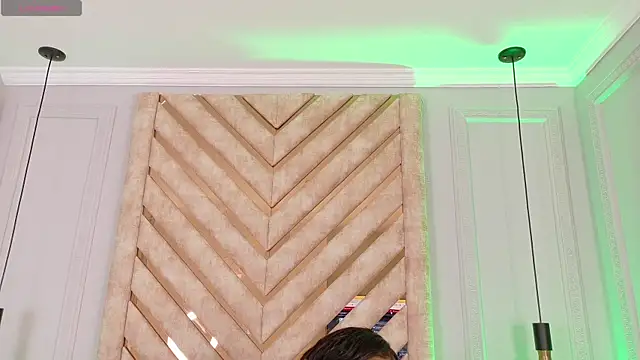 Lola King online show from September 2025 05:09:02 AM