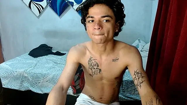 Lovebeng  online show from November 2025 04:18:01 AM