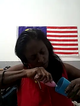 mamakarma1403 online show from December 2025 11:57:02 PM