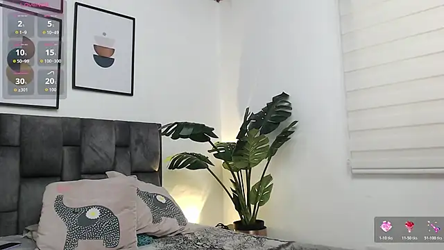 Snapshot of samy_l chatting on March 2026 01:17:02 PM samy l online show from March 2026 01:17:02 PM