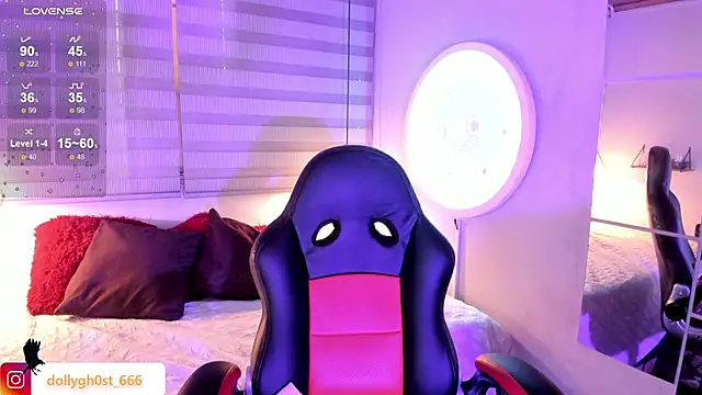 Ghosty Doll online show from April 2026 08:20:02 PM