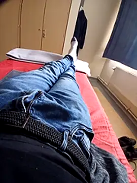 Snapshot of pascalino100 chatting on March 2026 11:10:01 AM pascalino100 online show from March 2026 11:10:01 AM