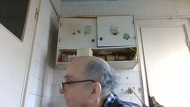 mariusica1xh online show from March 2026 03:18:01 PM