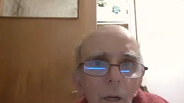 Snapshot of mariusica1@xh chatting on May 2026 09:01:02 PM mariusica1xh online show from May 2026 09:01:02 PM