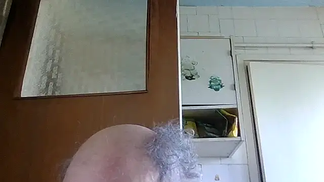 Snapshot of mariusica1@xh chatting on May 2026 09:37:01 AM mariusica1xh online show from May 2026 09:37:01 AM