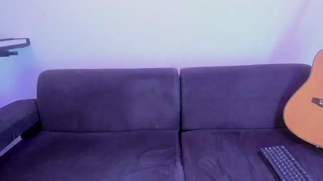 Henrikk senn online show from April 2026 10:04:01 PM