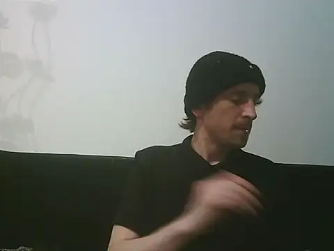 Snapshot of PocoLoco420 chatting on January 2026 02:15:01 AM PocoLoco420 online show from January 2026 02:15:01 AM