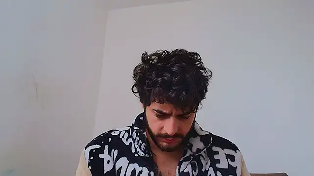 thomas gun online show from April 2026 07:11:02 PM