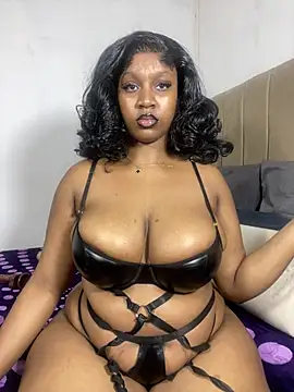 Snapshot of Candy_Love_18 chatting on July 2026 01:03:01 PM Candy Love 18 online show from July 2026 01:03:01 PM