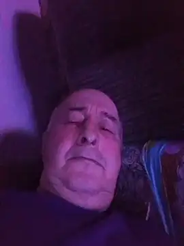 Caprron online show from November 2025 06:56:02 PM