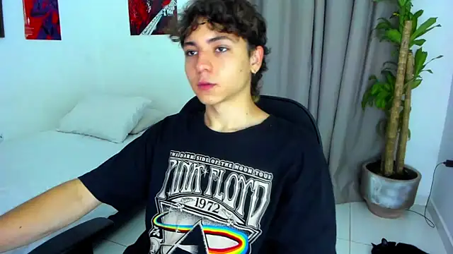 Joe23   online show from December 2025 01:56:02 AM