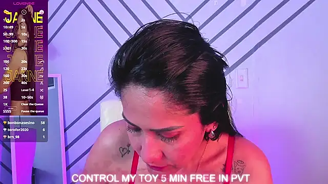 Snapshot of Janne_lee chatting on March 2025 11:05:01 PM Janne lee online show from March 2025 11:05:01 PM