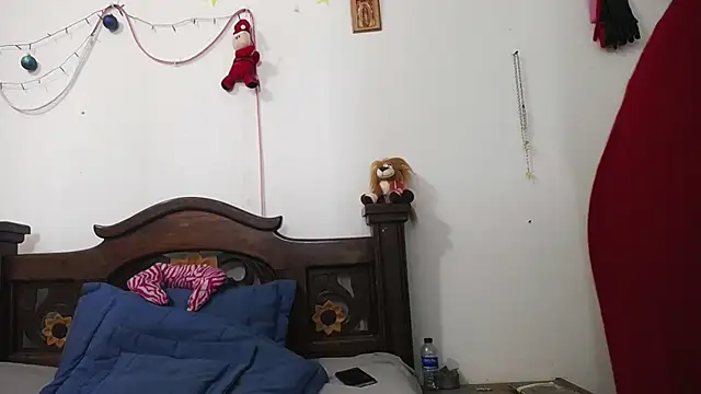 DominaLeona online show from December 2024 08:26:02 PM