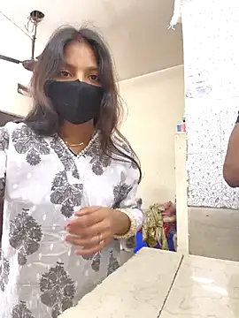 riya190 online show from February 2025 06:09:02 PM