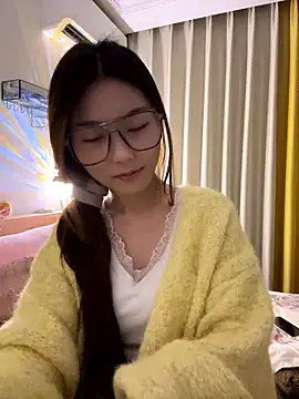 Sweet-Angel999 online show from January 2026 02:33:02 PM