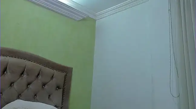 Luciluu20 online show from January 2025 01:10:01 AM