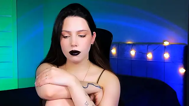 Stacy Gonzales  online show from February 2025 09:31:02 AM