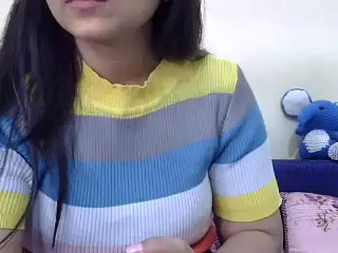 Snapshot of WildRuhi20 chatting on December 2024 05:27:01 AM WildRuhi20 online show from December 2024 05:27:01 AM