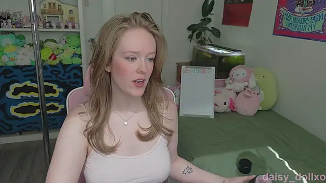 Snapshot of Daisy_Dollxo chatting on April 2026 07:34:01 PM Daisy Dollxo online show from April 2026 07:34:01 PM