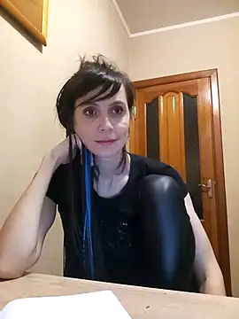 Francenia lolis online show from November 2025 02:06:02 PM