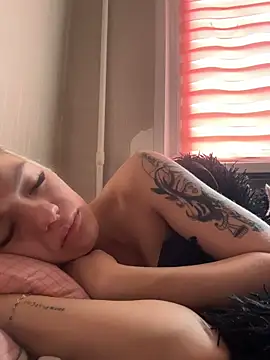 -Sexy Barbie- online show from November 2025 03:23:01 AM