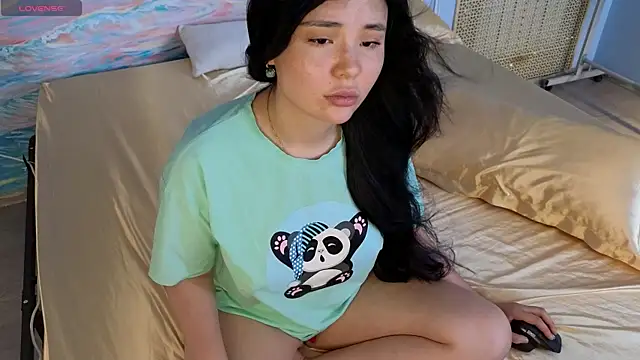 clementinena online show from July 2026 12:56:01 PM