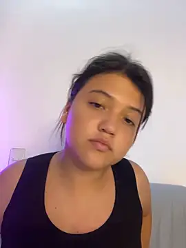 alisson carolina73 online show from April 2026 02:59:01 AM