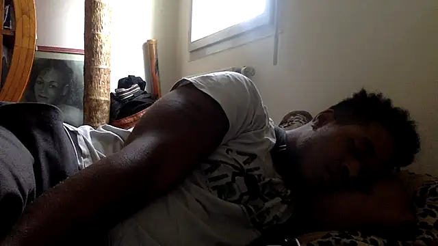 Snapshot of POPAYE972 chatting on February 2026 11:14:01 AM POPAYE972 online show from February 2026 11:14:01 AM