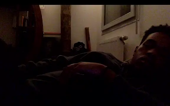 Snapshot of POPAYE972 chatting on February 2026 11:42:02 PM POPAYE972 online show from February 2026 11:42:02 PM