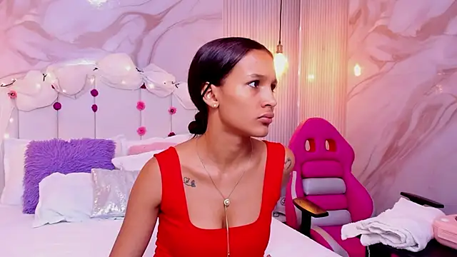 Snapshot of Carohorny4u chatting on September 2025 12:30:01 PM Carohorny4u online show from September 2025 12:30:01 PM