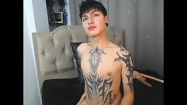 Snapshot of CataFox_ chatting on January 2025 02:47:02 PM CataFox online show from January 2025 02:47:02 PM