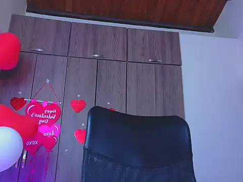  ALLYSON18  online show from February 2026 11:51:01 AM