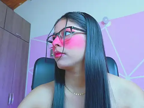 Snapshot of _ALLYSON18_ chatting on May 2026 12:10:01 PM ALLYSON18 online show from May 2026 12:10:01 PM