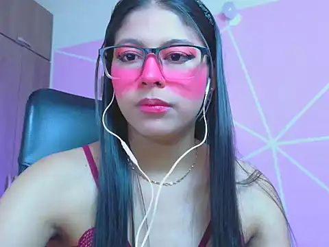 Snapshot of _ALLYSON18_ chatting on May 2026 11:59:01 AM ALLYSON18 online show from May 2026 11:59:01 AM