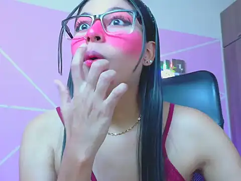 Snapshot of _ALLYSON18_ chatting on May 2026 11:50:02 AM ALLYSON18 online show from May 2026 11:50:02 AM
