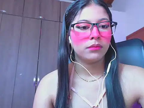 Snapshot of _ALLYSON18_ chatting on June 2026 11:42:02 AM ALLYSON18 online show from June 2026 11:42:02 AM