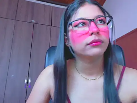 Snapshot of _ALLYSON18_ chatting on June 2026 11:56:02 AM ALLYSON18 online show from June 2026 11:56:02 AM