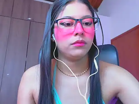Snapshot of _ALLYSON18_ chatting on June 2026 11:53:01 AM ALLYSON18 online show from June 2026 11:53:01 AM