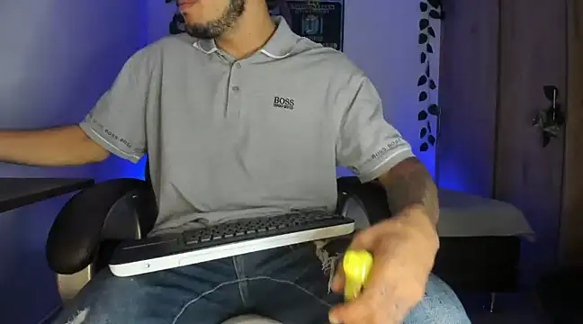 mikee scooth online show from March 2025 02:20:02 AM