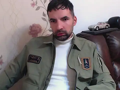 Leo 1617 online show from March 2026 06:25:02 PM