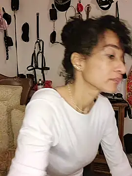Snapshot of SamaraMartinez chatting on May 2026 01:18:01 PM SamaraMartinez online show from May 2026 01:18:01 PM