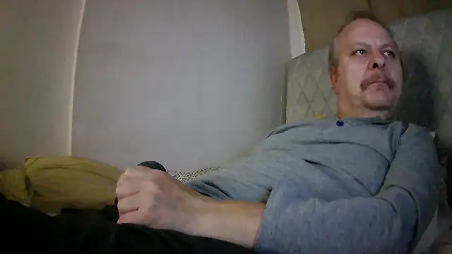 amylrmm1903 online show from November 2025 02:28:01 PM