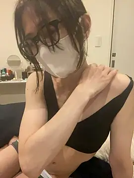 Snapshot of mel__mel chatting on March 2026 01:33:01 PM mel mel online show from March 2026 01:33:01 PM