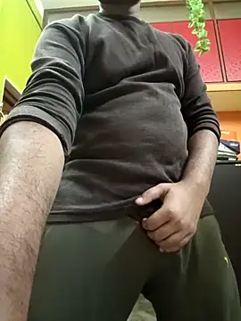 Snapshot of RohanBig chatting on December 2024 08:28:02 PM RohanBig online show from December 2024 08:28:02 PM