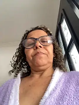 Nadia-melej online show from November 2025 05:15:01 PM