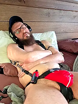 Icebearsticlese online show from February 2026 03:05:02 PM