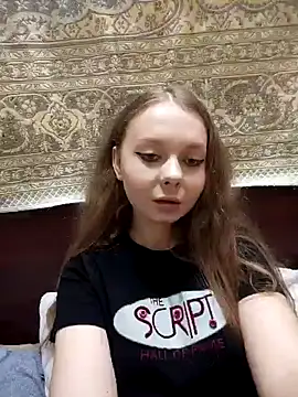 Snapshot of Ekaterina27 chatting on May 2026 07:48:01 AM Ekaterina27 online show from May 2026 07:48:01 AM