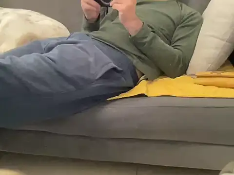 4small4inchlol online show from April 2026 08:59:01 AM