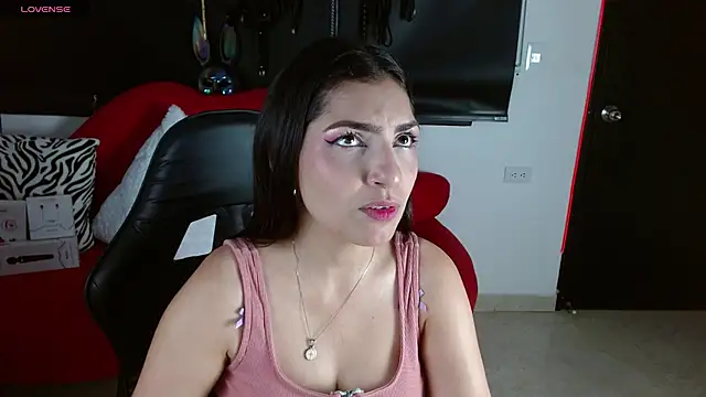 Snapshot of Carolaine69_ chatting on June 2026 01:24:01 PM Carolaine69 online show from June 2026 01:24:01 PM