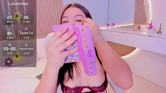 Snapshot of Sexy_paradise18_ chatting on April 2026 03:53:01 AM Sexy paradise18 online show from April 2026 03:53:01 AM